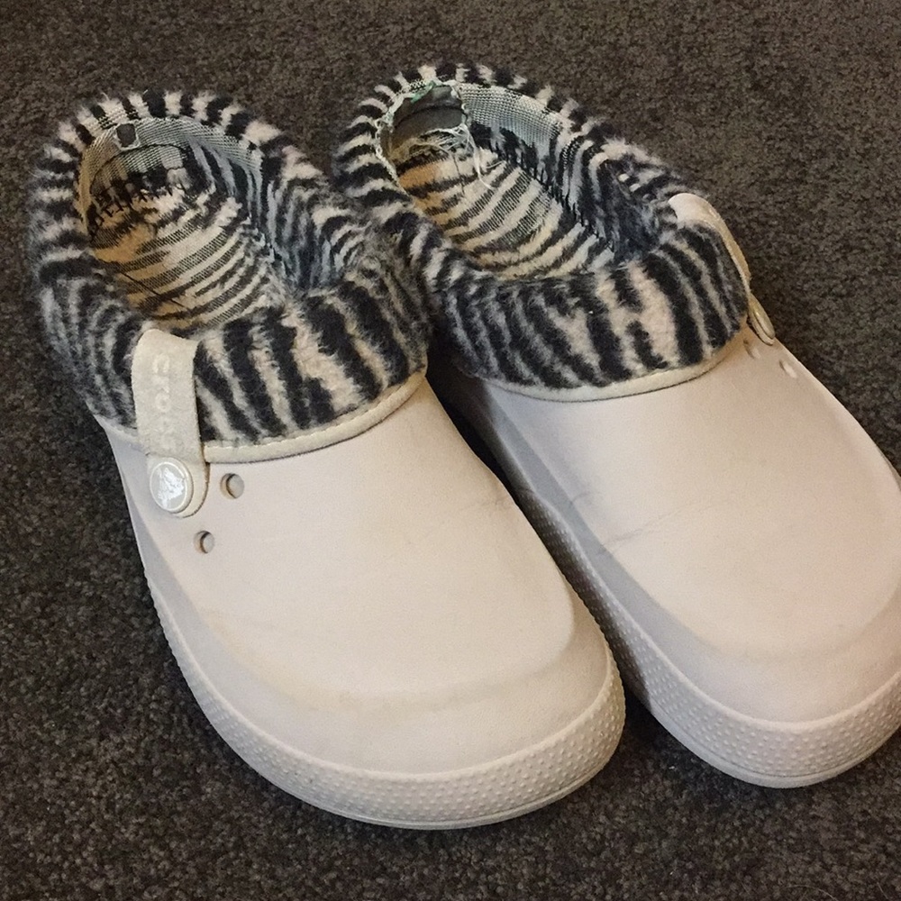 Blitzen Crocs